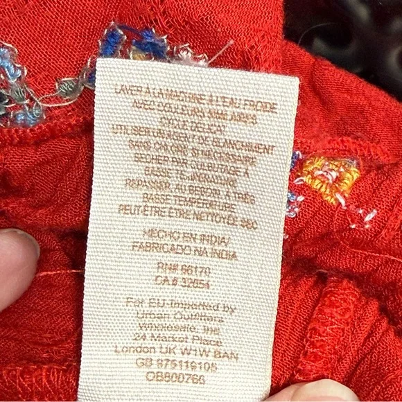 Free People Red Embroidered Boho Tunic Top Hi Low Festival Chic - Picture 8 of 10